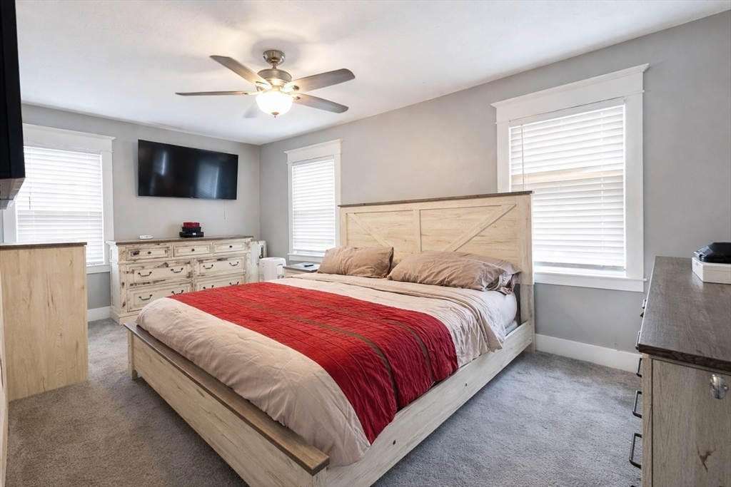 182 Marsden Street Springfield, MA 01109 - Photo 8 of 14