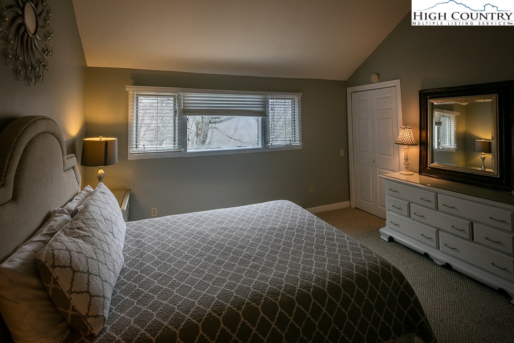 149 Slope View Road, Unit E25 Sugar Mountain, NC 28604 - Photo 15 of 22 Gallery Image 15