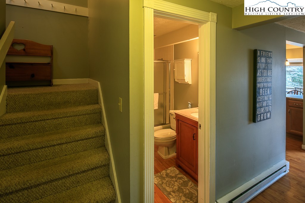 149 Slope View Road, Unit E25 Sugar Mountain, NC 28604 - Photo 18 of 22 Gallery Image 18