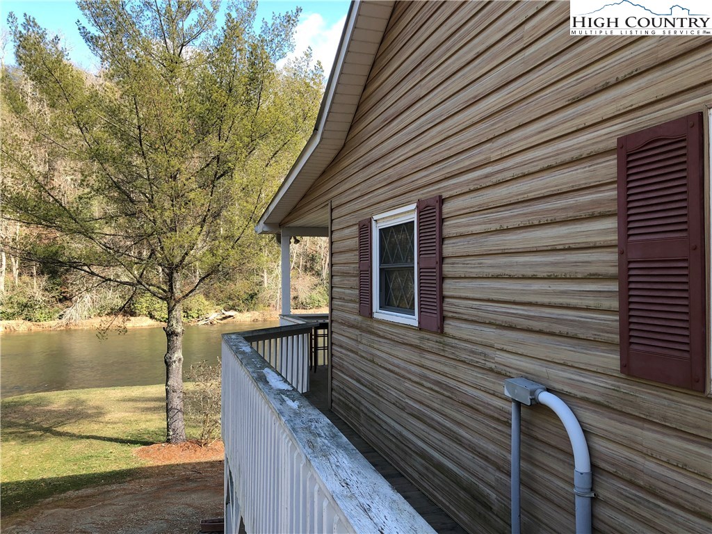 1410 Bill Cooper Road Crumpler, NC 28617 - Photo 33 of 39 Gallery Image 33