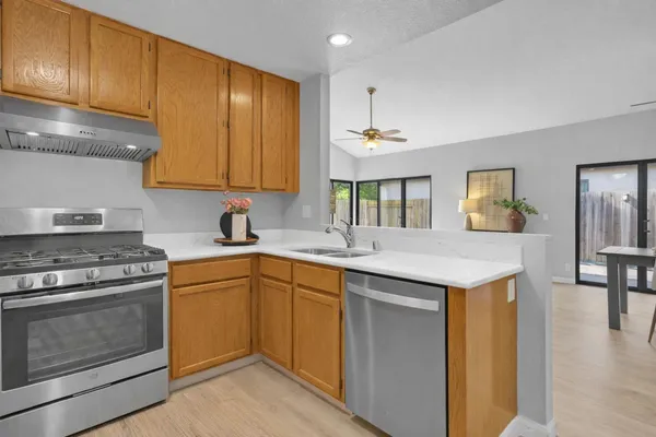 $848,000 | 2750 Brentwood Place, Davis, CA 95618