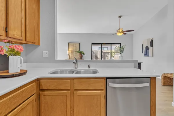 $848,000 | 2750 Brentwood Place, Davis, CA 95618