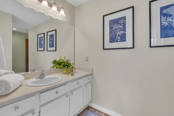 $848,000 | 2750 Brentwood Place, Davis, CA 95618