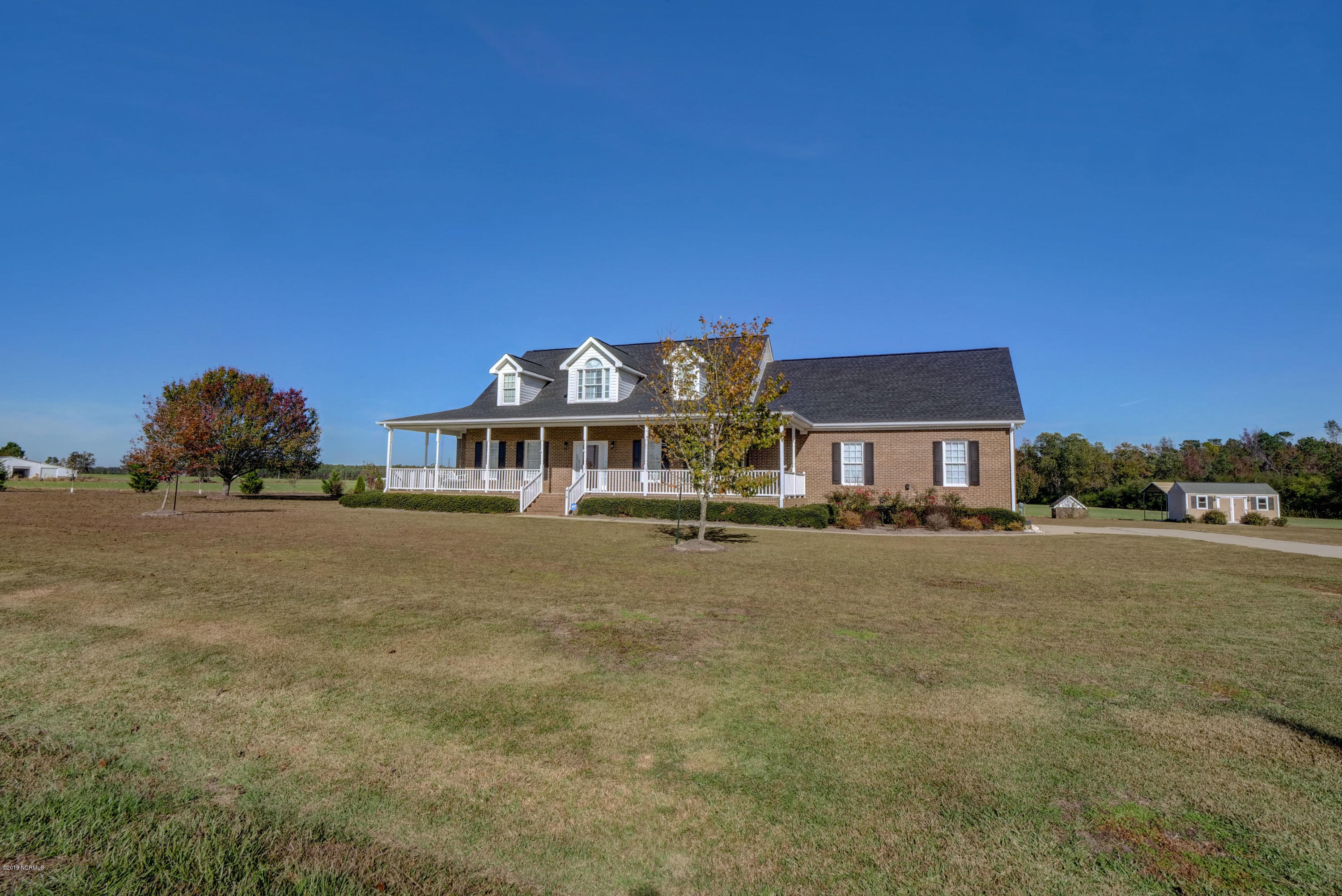 415 Lisbon Bridge Road Garland, NC 28441 - Photo 2 of 35 002_p3099933_4_5_6_7_8_9