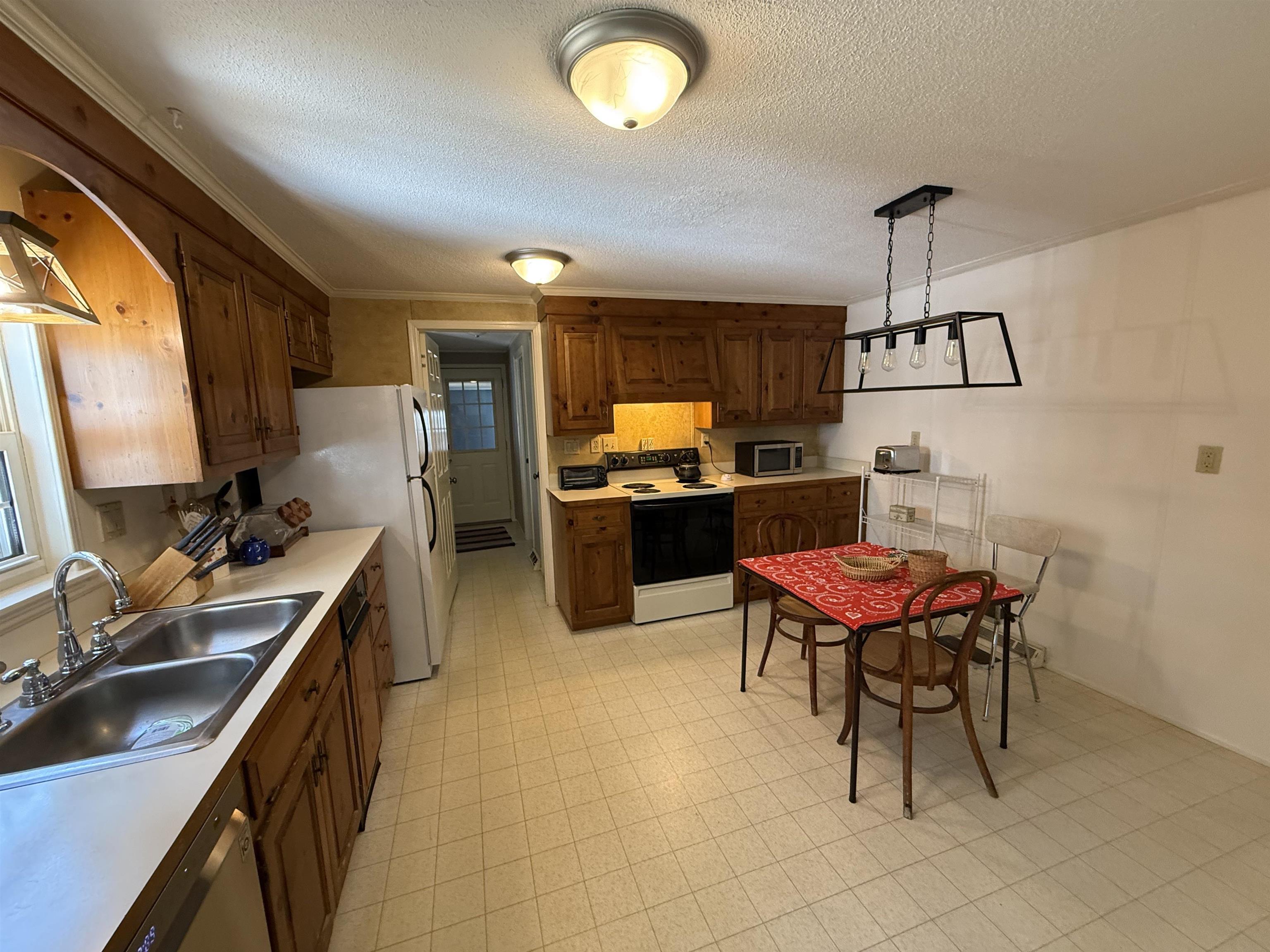 186 Deer Path Road Hopkinton, NH 03229 - Photo 12 of 27