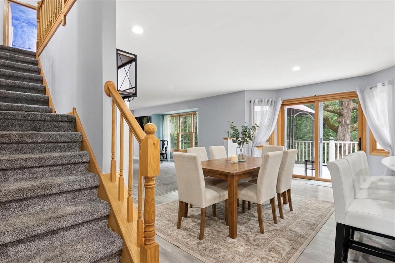 11115 East Riviera Drive Spring Grove, IL 60081 - Photo 12 of 28 Gallery Image 12