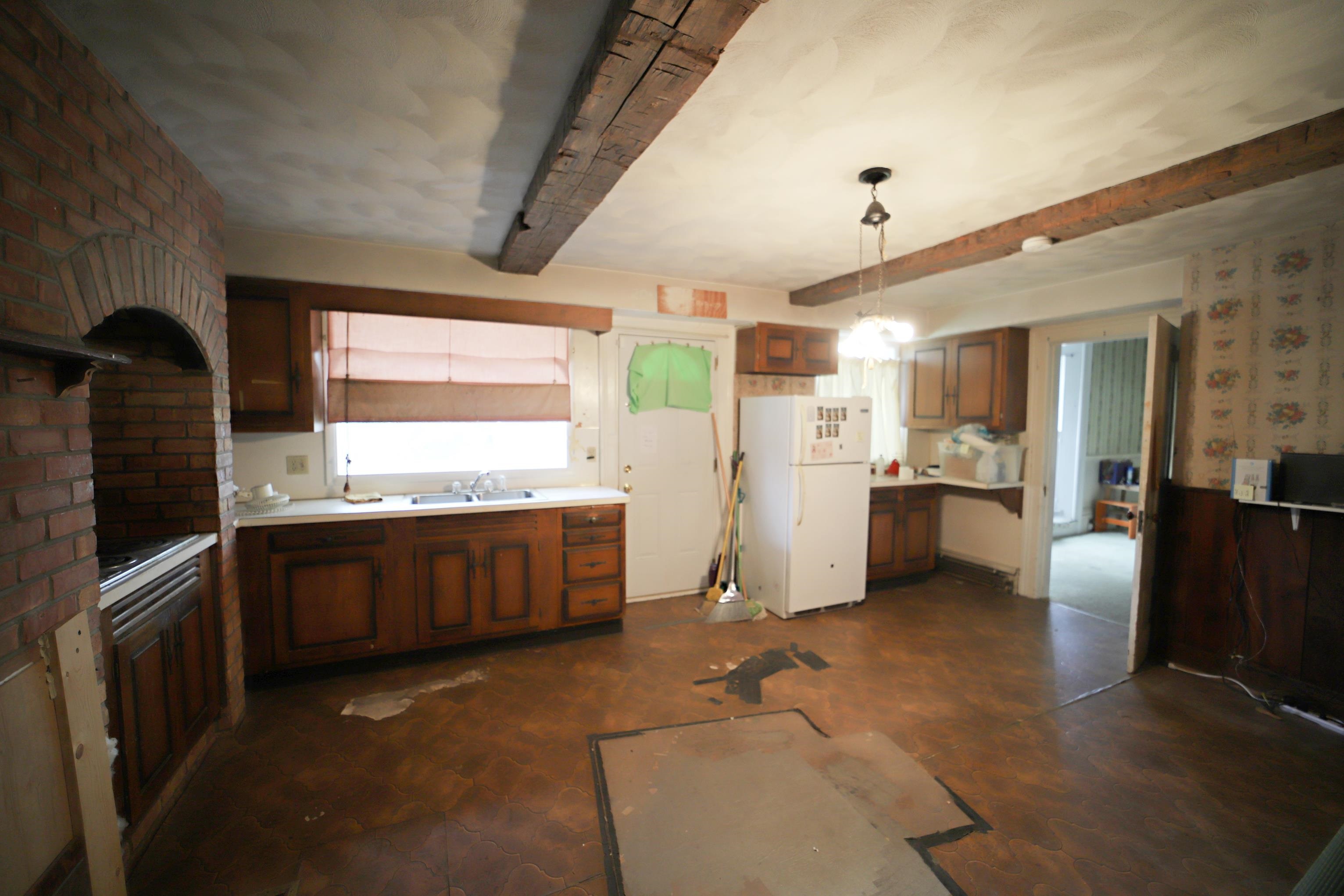 1110 North Linden Road Flint, MI 48532 - Photo 15 of 37 Gallery Image 15