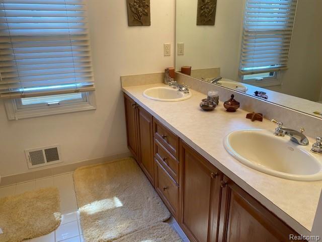 1100 Chesapeake Rochester Hills, MI 48307 - Photo 24 of 27