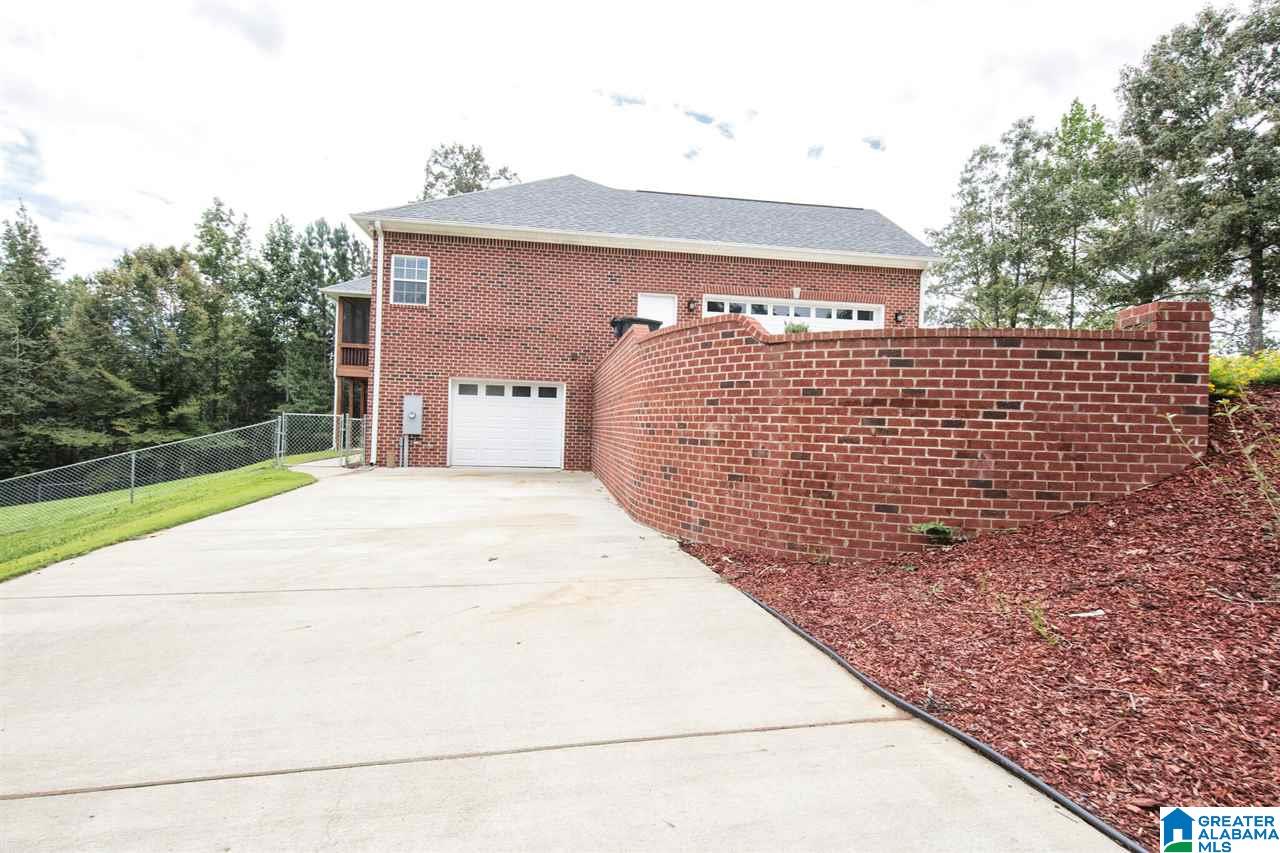 8651 Sharit Dairy Road Gardendale, AL 35071 - Photo 3 of 47