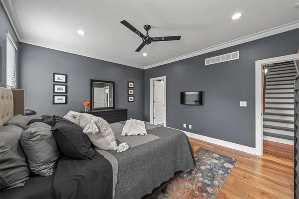 $749,000 | 6927 Glenn Lane, Parkville, MO 64152
