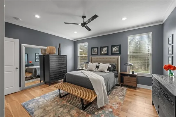 $749,000 | 6927 Glenn Lane, Parkville, MO 64152
