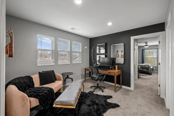 $749,000 | 6927 Glenn Lane, Parkville, MO 64152