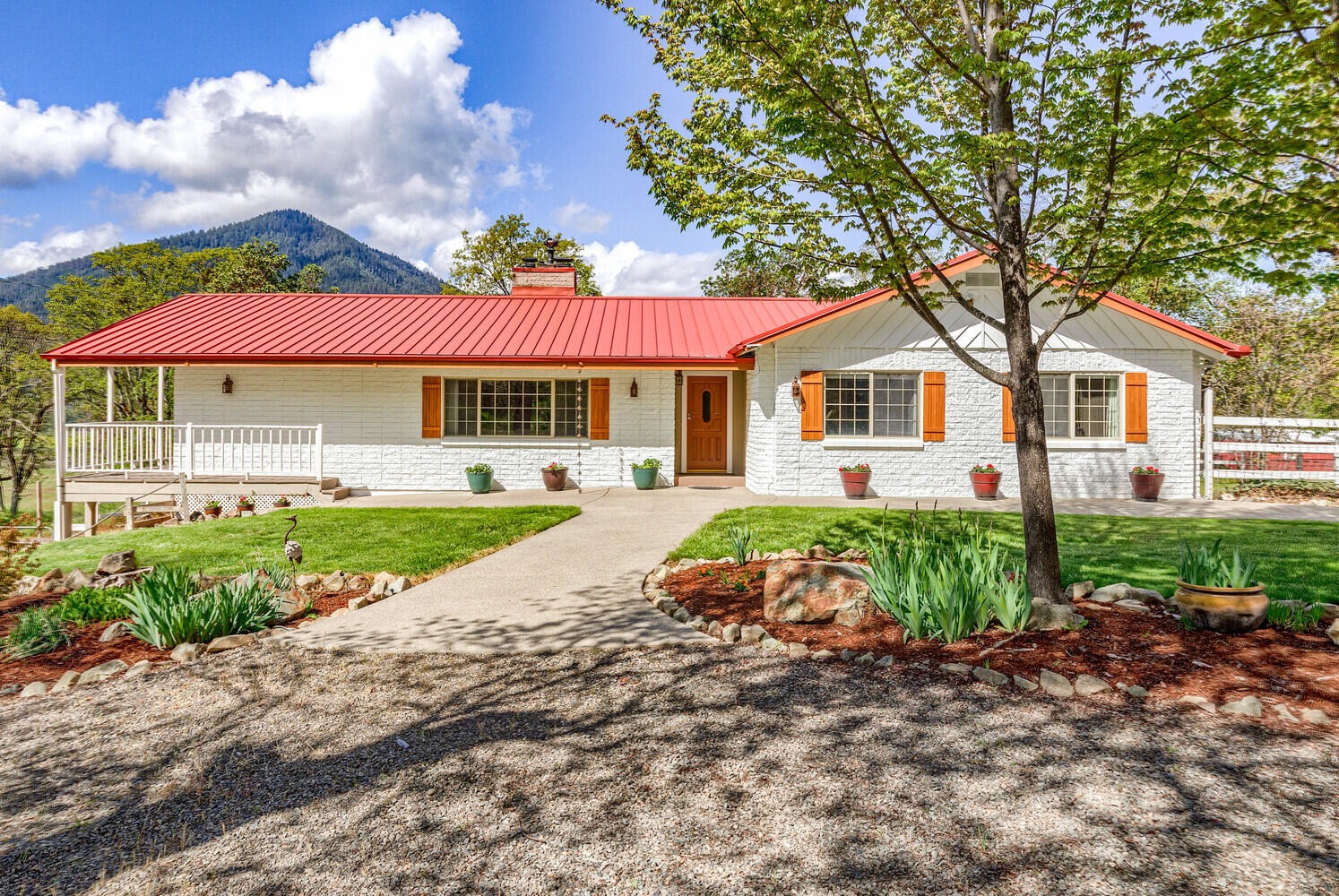 744 Upper Applegate Road Jacksonville, OR 97530 - Photo 1 of 81 03_UA_3_mls