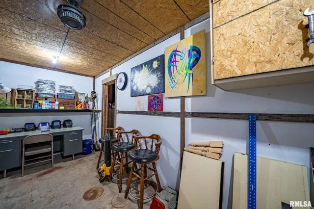 $69,900 | 128 West Spruce Street, Canton, IL 61520