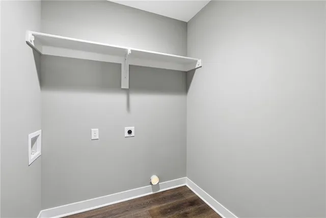 $269,500 | 105 West Arctic Street, Kingsville, MO 64061