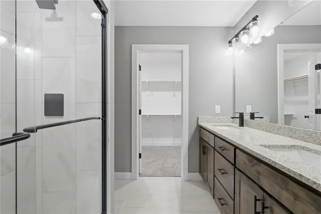 $269,500 | 105 West Arctic Street, Kingsville, MO 64061