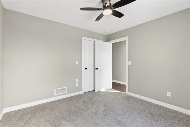 $269,500 | 105 West Arctic Street, Kingsville, MO 64061