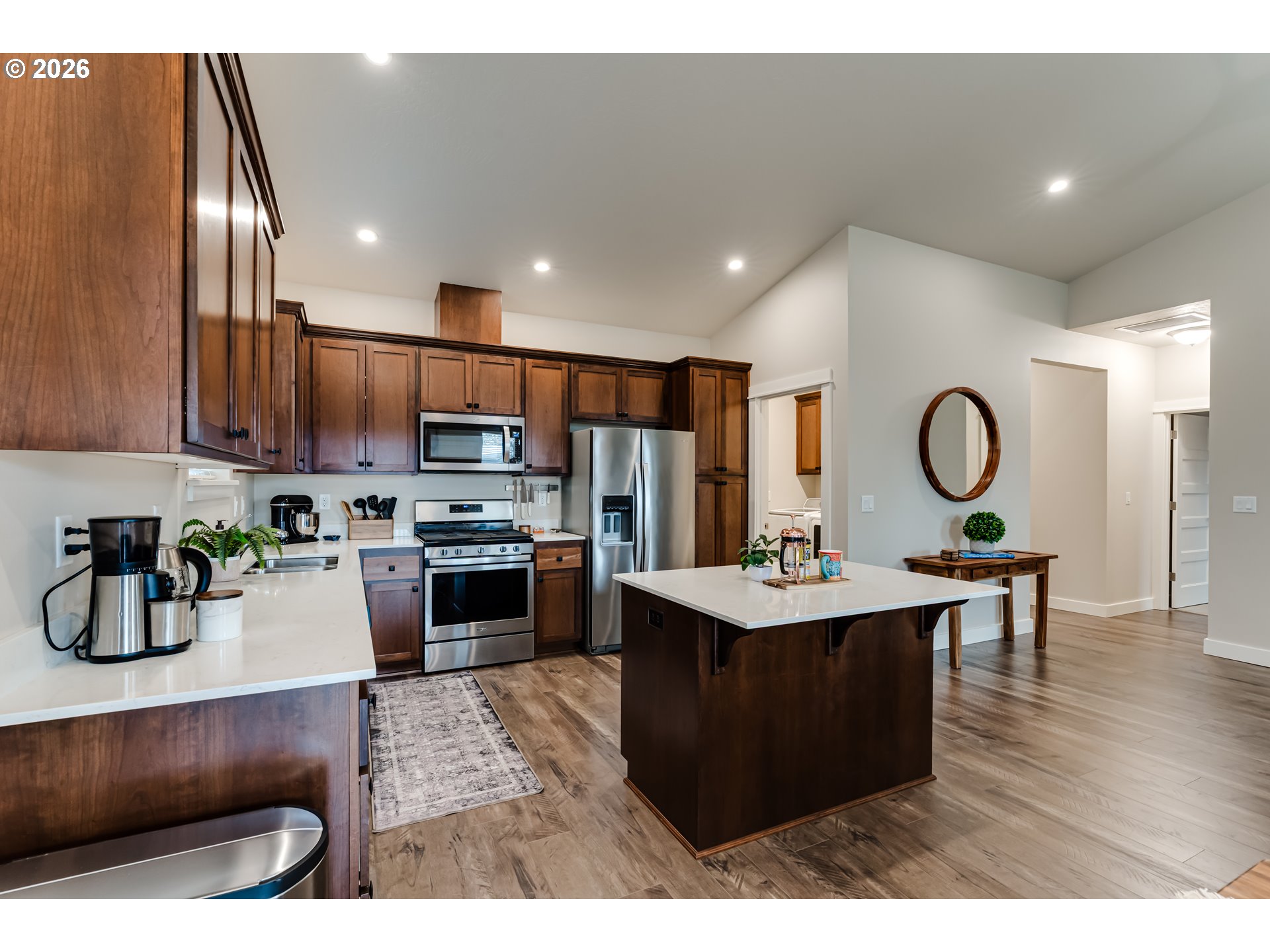 4576 Romy Court Eugene, OR 97402 - Photo 13 of 44