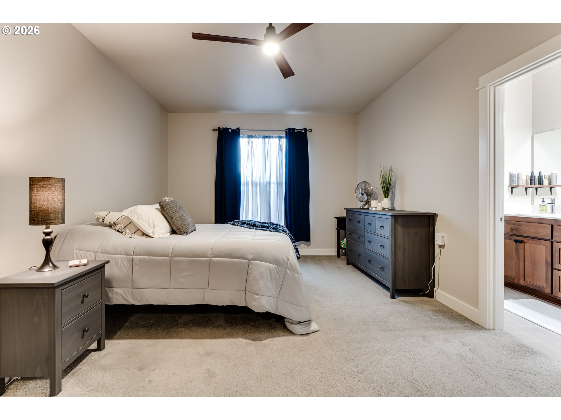 4576 Romy Court Eugene, OR 97402 - Photo 22 of 44