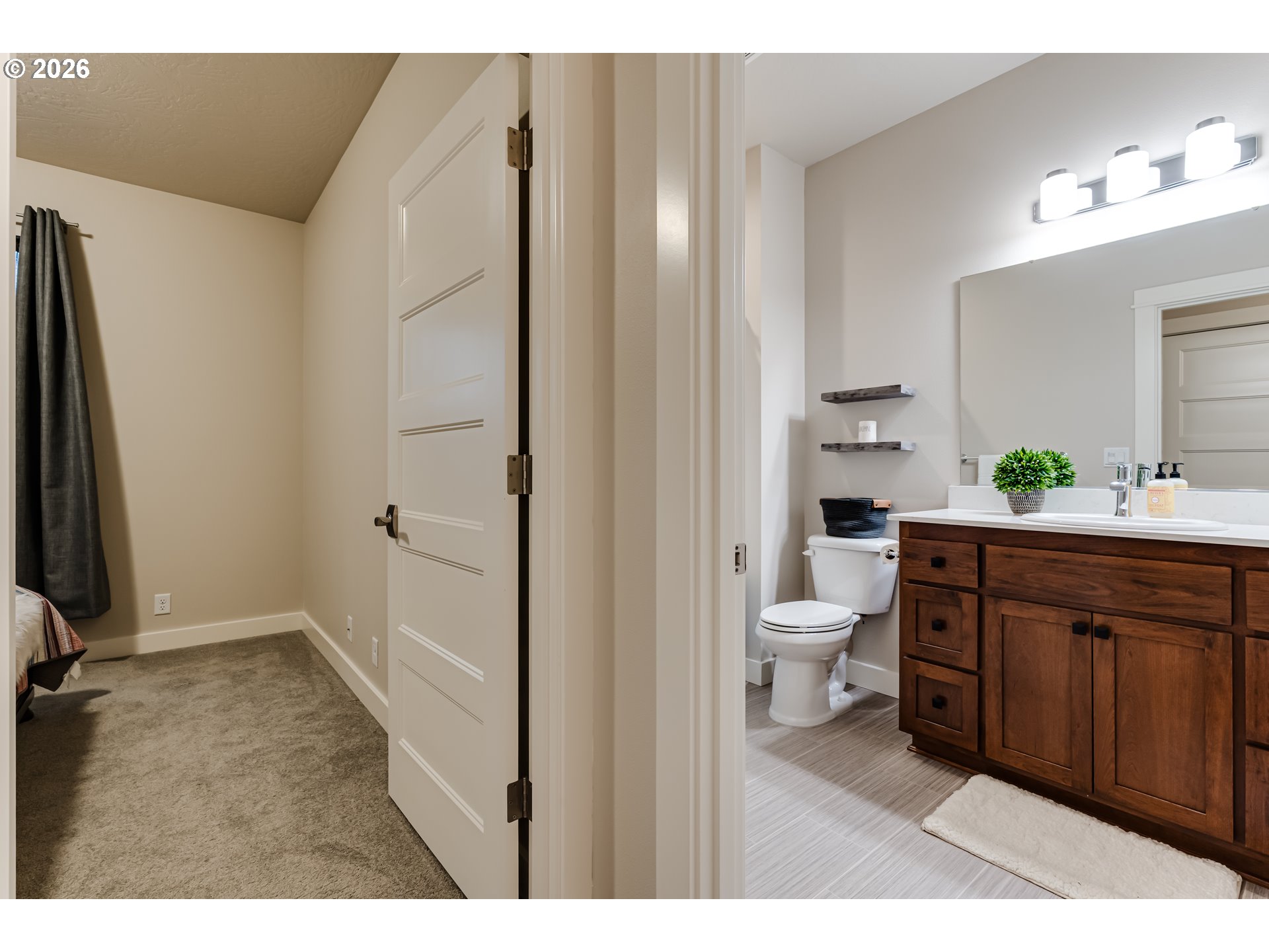 4576 Romy Court Eugene, OR 97402 - Photo 26 of 44