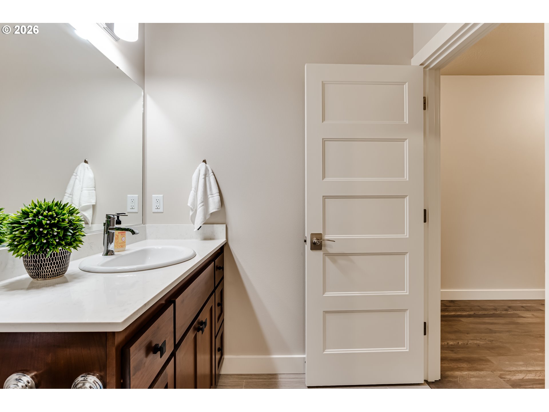 4576 Romy Court Eugene, OR 97402 - Photo 31 of 44