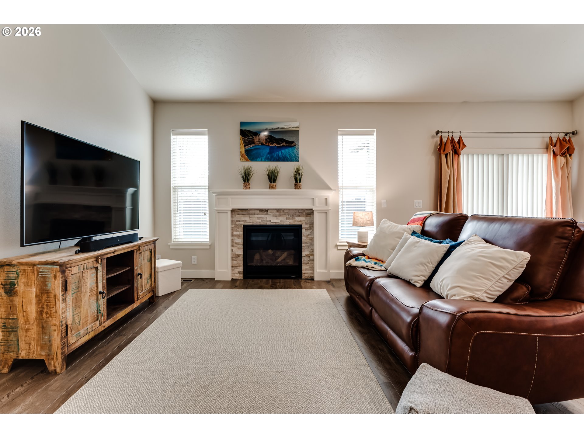 4576 Romy Court Eugene, OR 97402 - Photo 9 of 44