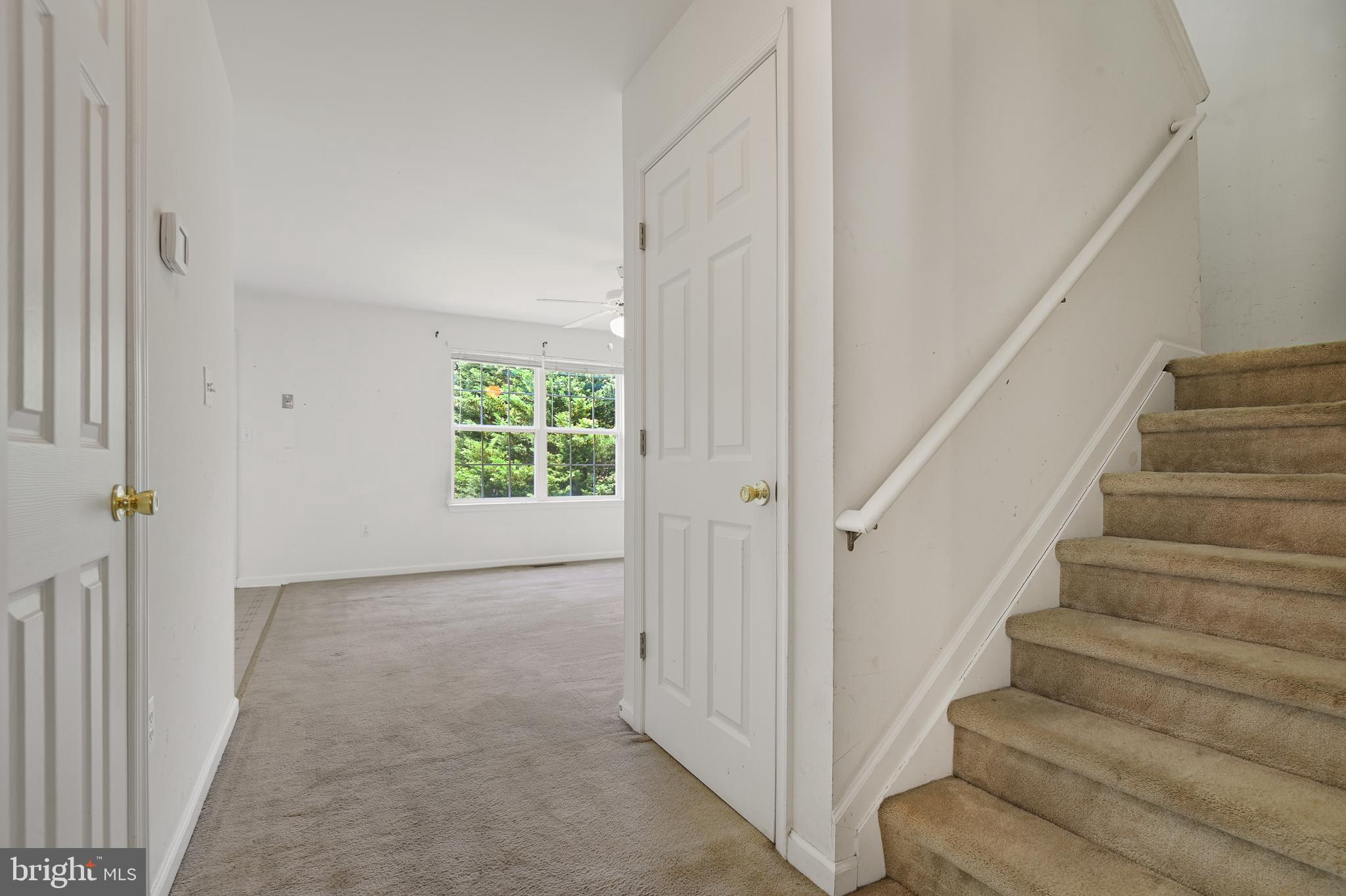1318 Bay Ridge Avenue Annapolis, MD 21403 - Photo 16 of 41 Stairs to Upper Level