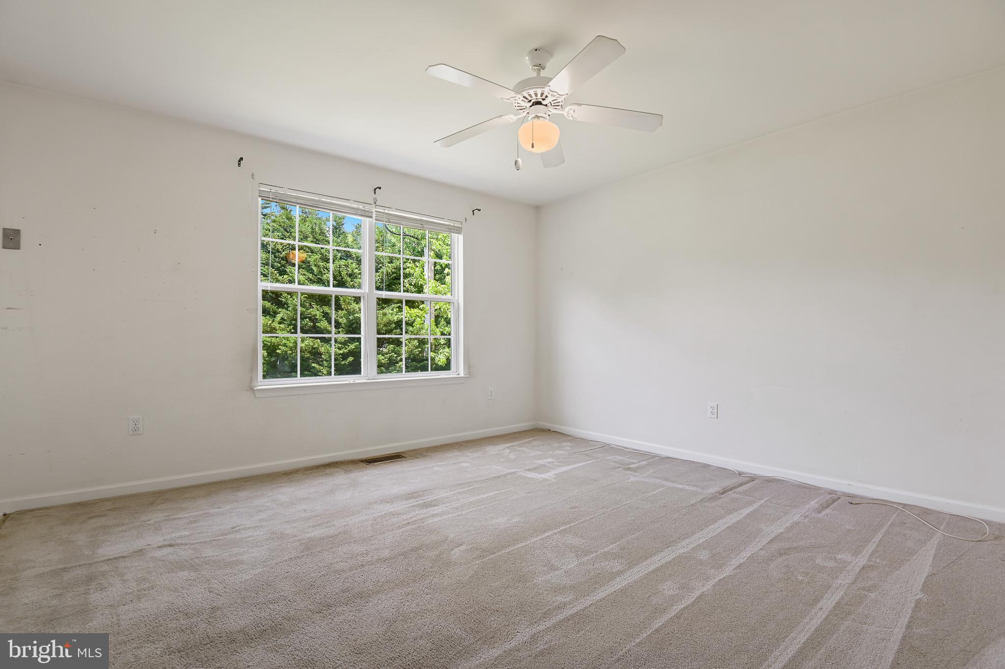 1318 Bay Ridge Avenue Annapolis, MD 21403 - Photo 9 of 41 Dining Room Overlooks Back Yard
