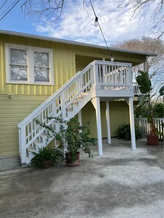 $1,400 | 446 Cole Street, Corpus Christi, TX 78404