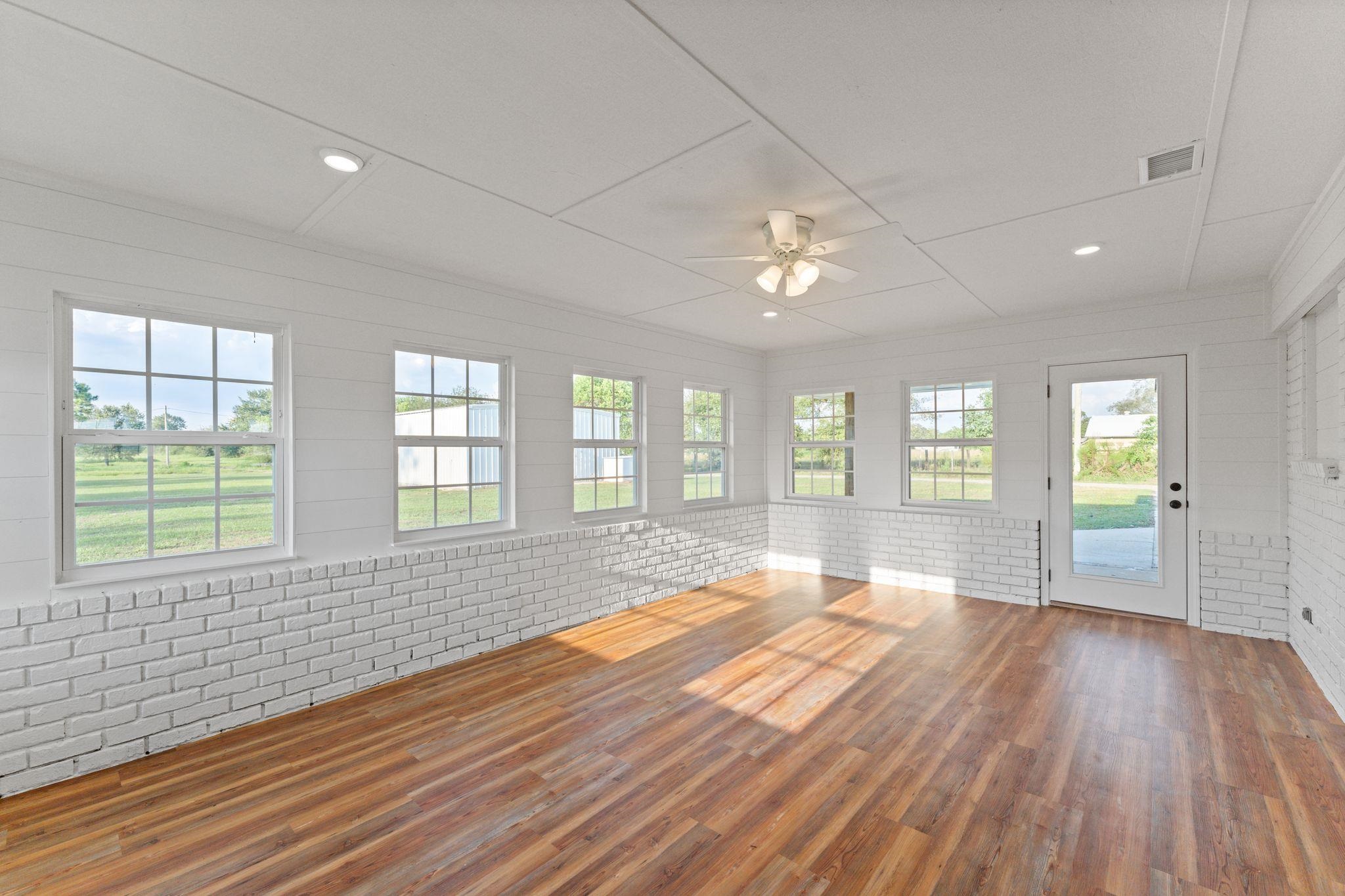 17761 County Road 28 Foley, AL 36535 - Photo 9 of 51 Sun Room