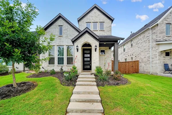$3,400 | 11499 Chepstow Crescent, Frisco, TX 75035