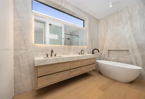 $2,800,000 | 3144 Elizabeth Street, Coconut Grove, FL 33133