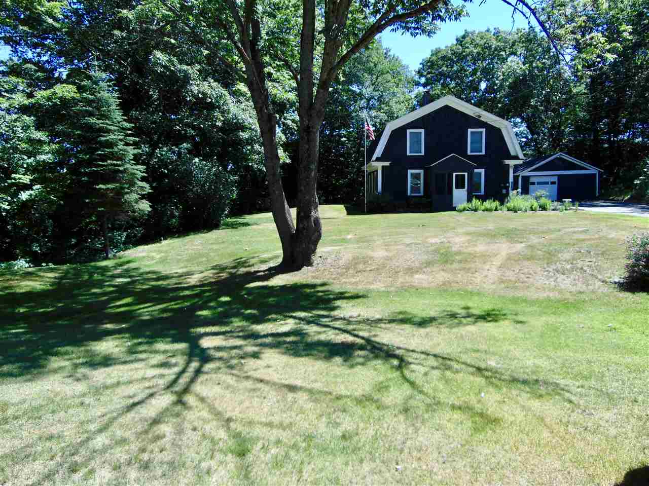 104 Thunder Road Franklin, NH 03235 - Photo 5 of 19