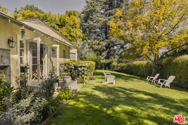 $17,000 | 13166 Valley Vista Boulevard, Studio City, CA 91604