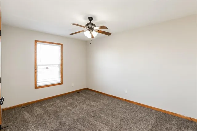 $2,370 | 503 Lake Meadows Drive, Smithville, MO 64089