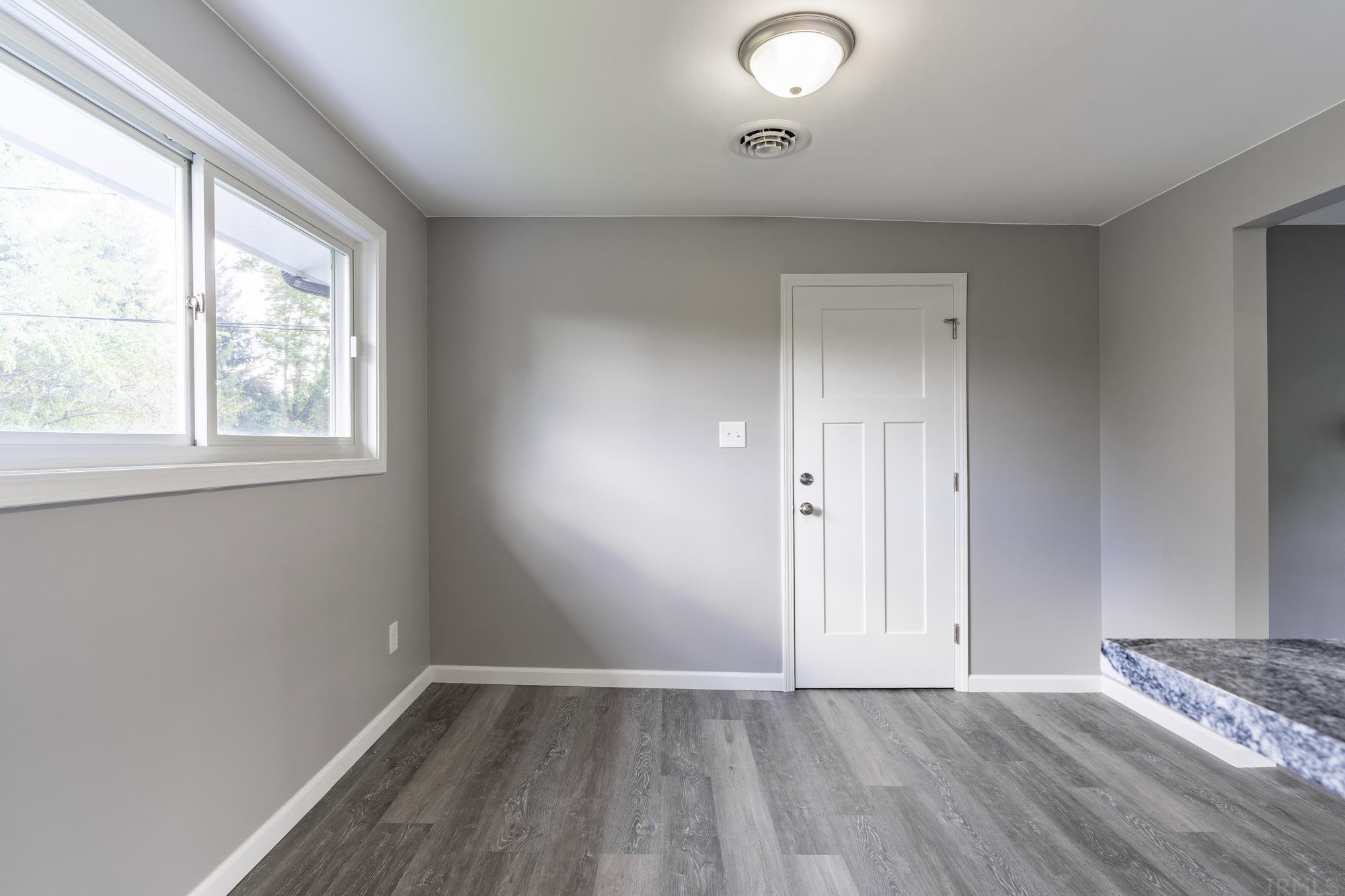 5828 Wheelock Road Fort Wayne, IN 46835 - Photo 15 of 35 Gallery Image 15