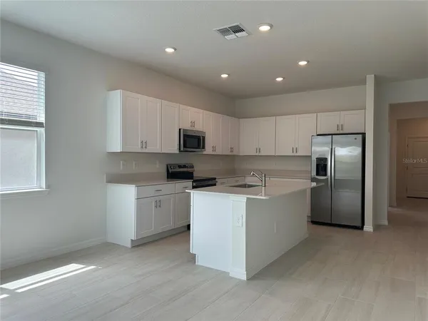 $2,175 | 9896 Dancing Goat Place, Land O Lakes, FL 34638