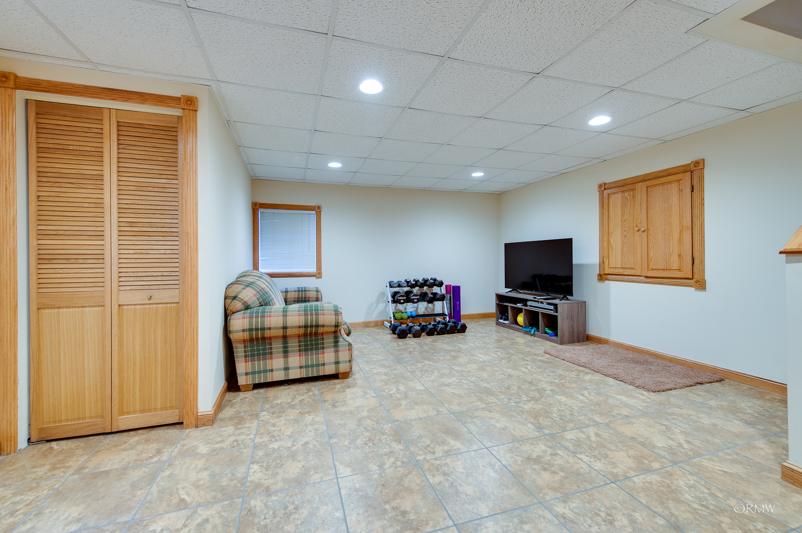 1550 Squire Lane Addison, IL 60101 - Photo 29 of 39