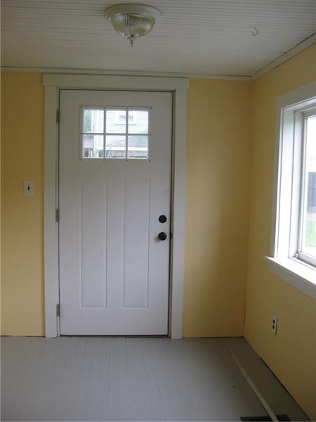 369 Washington Street Indiana, PA 15701 - Photo 2 of 14 Gallery Image 2