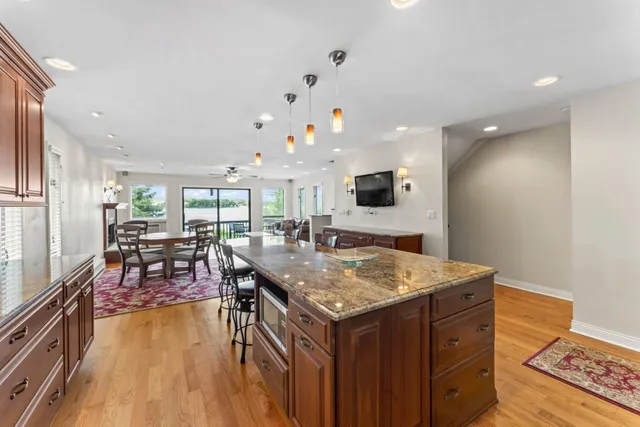 $2,995 | 25678 West Long Beach Drive, Ingleside, IL 60041