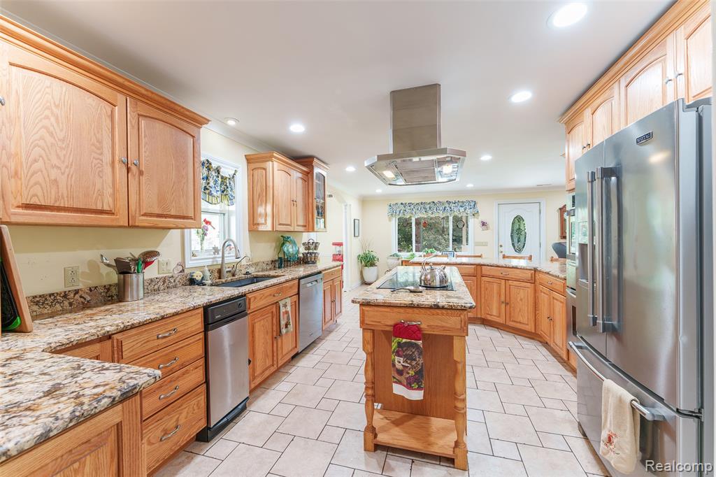 7500 Farley Road Pinckney, MI 48169 - Photo 15 of 50 Gallery Image 15