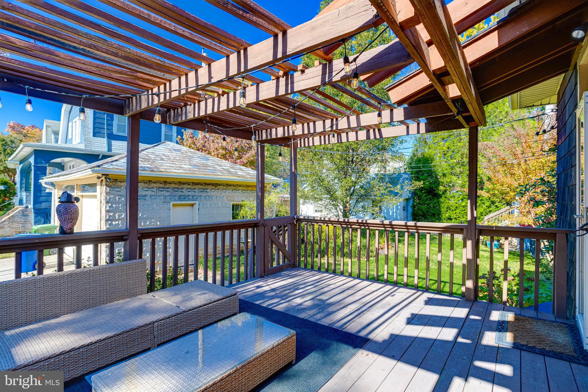 5304 Brabant Road Baltimore, MD 21229 - Photo 50 of 51 Rear Deck