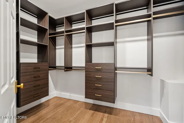 $2,100,000 | 9163 Linksvue Drive, Knoxville, TN 37922