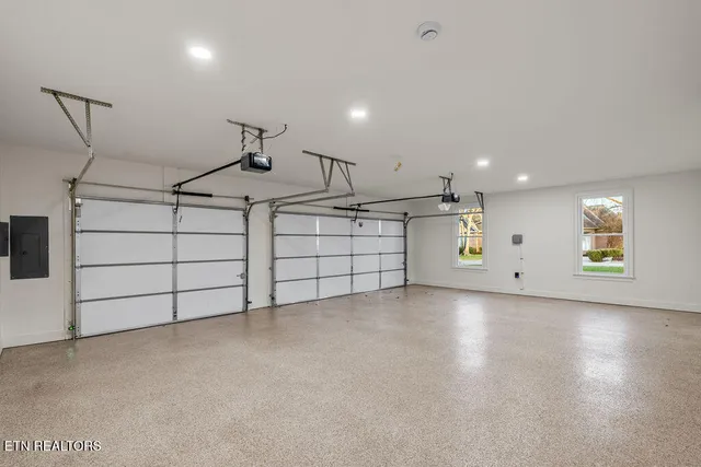 $2,100,000 | 9163 Linksvue Drive, Knoxville, TN 37922