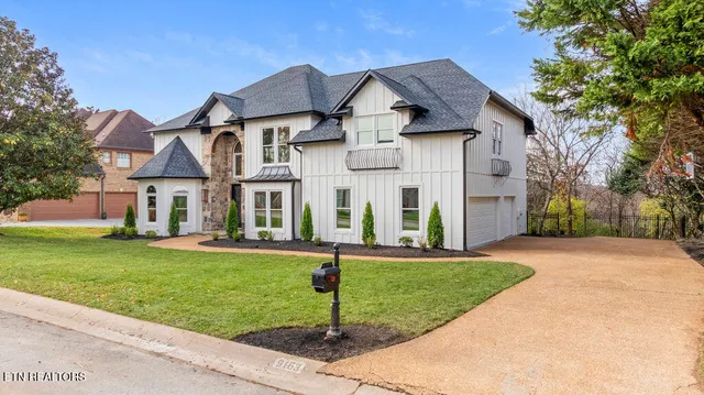 $2,100,000 | 9163 Linksvue Drive, Knoxville, TN 37922