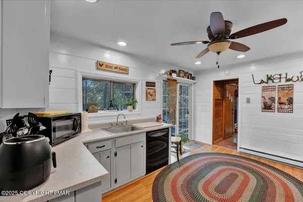 $609,000 | 78 Crest Drive, Lake Harmony, PA 18624