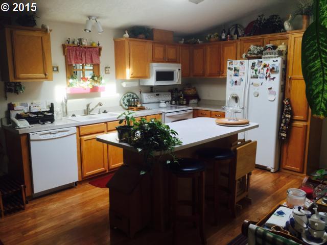 100 River Bend Road, Unit SP33 Reedsport, OR 97467 - Photo 11 of 15