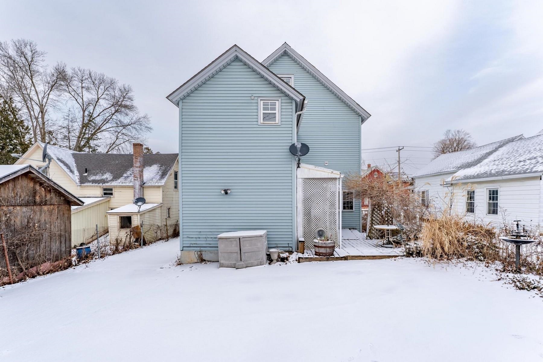 130 River Street Rutland, VT 05701 - Photo 2 of 19