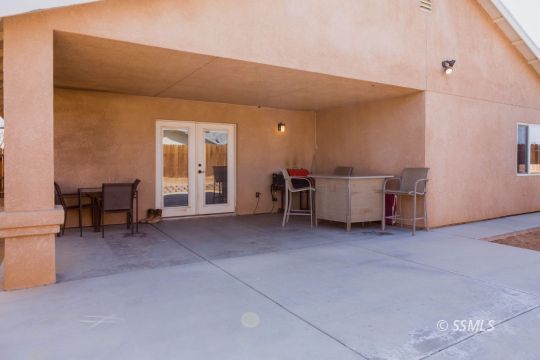 1013 Sims Street Ridgecrest, CA 93555 - Photo 31 of 33 a view of a livingroom with furniture and furniture