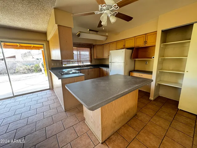 $1,650 | 3801 West Poinsettia Drive, Phoenix, AZ 85029